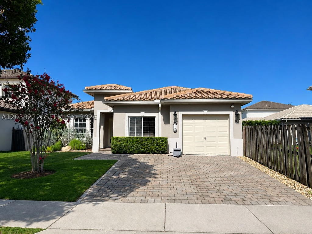 Real estate property located at 21105 89th Pl, Miami-dade, Pelican Bay At Old Cutler, Cutler Bay, FL