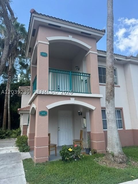 Real estate property located at 1270 31st Ct #201-35, Miami-dade, Venetia Gardens South Con, Homestead, FL