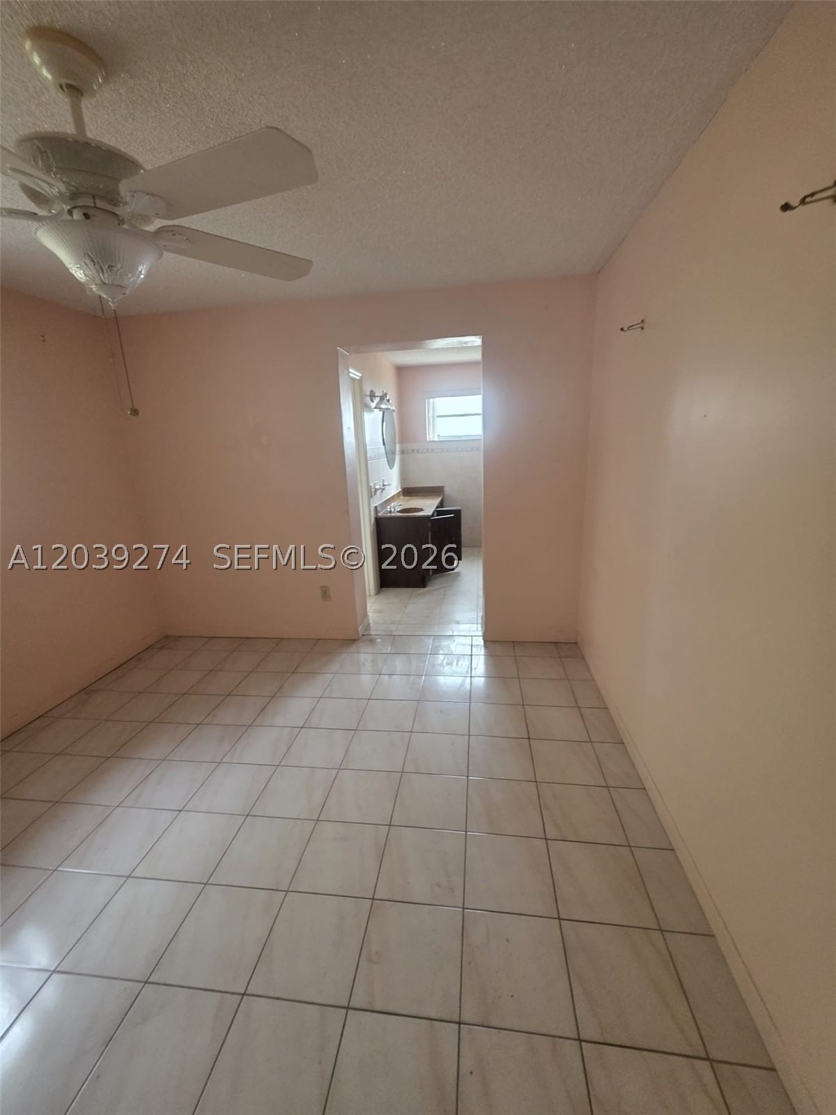 Real estate property located at 405 4th Ave, Miami-dade, East Hialeah, Hialeah, FL