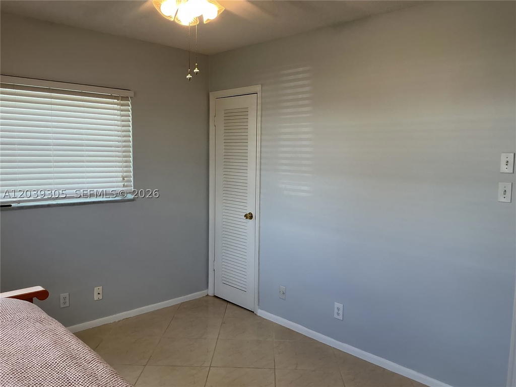 Real estate property located at 8604 59th Pl, Broward, Mainlands Of Tamarac Lake, Tamarac, FL