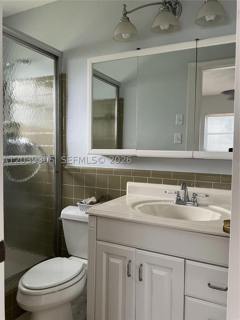 Real estate property located at 8604 59th Pl, Broward, Mainlands Of Tamarac Lake, Tamarac, FL