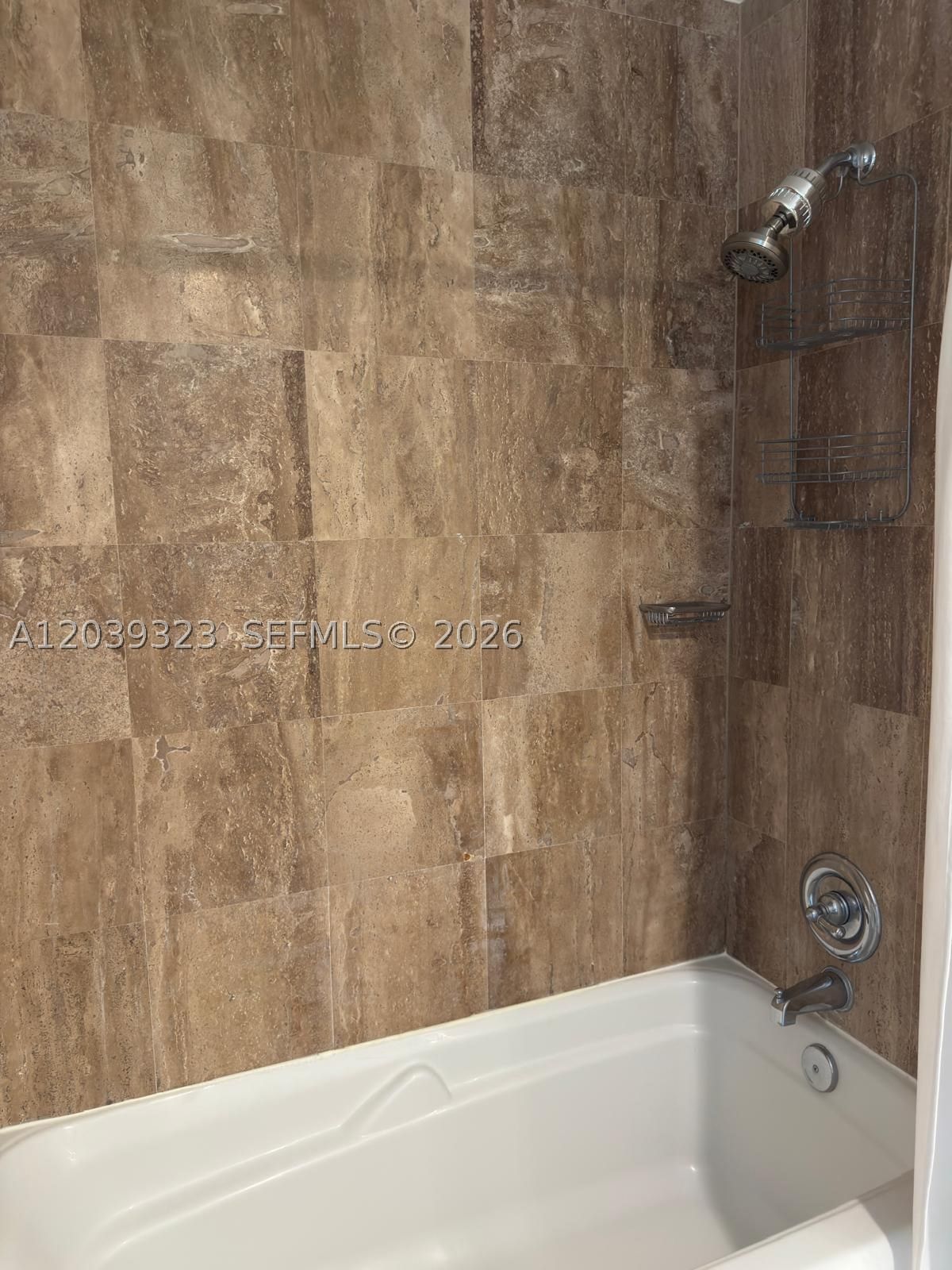 Real estate property located at 300 Biscayne Blvd T-3703, Miami-dade, Met 1, Miami, FL
