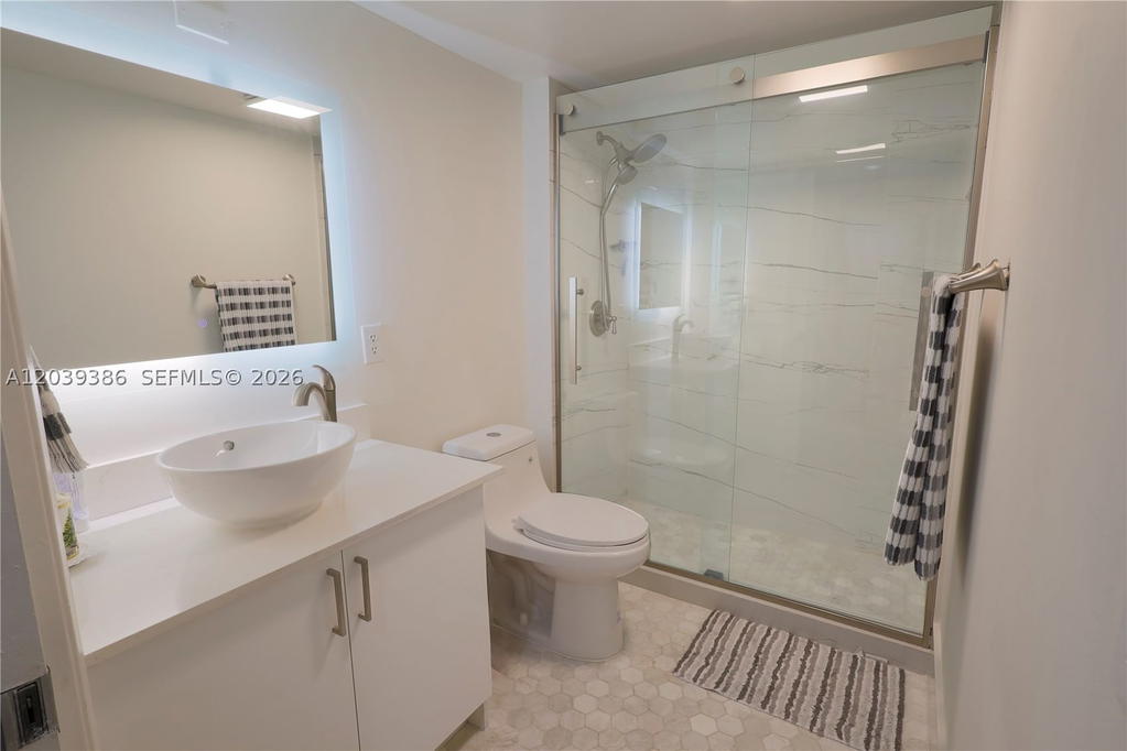 Real estate property located at 12750 15th St #106D, Broward, Garfield At Century Villa, Pembroke Pines, FL