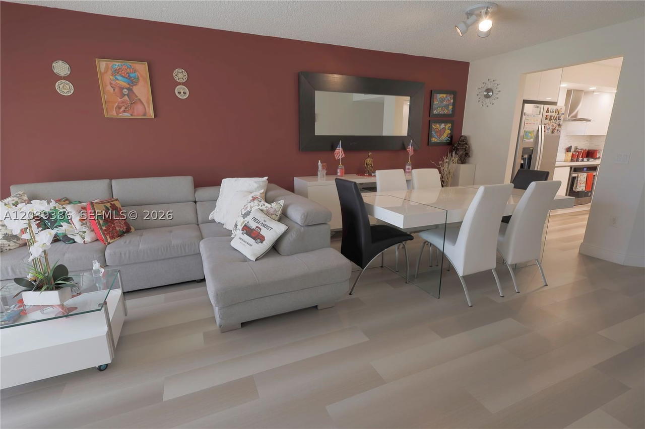 Real estate property located at 12750 15th St #106D, Broward, Garfield At Century Villa, Pembroke Pines, FL