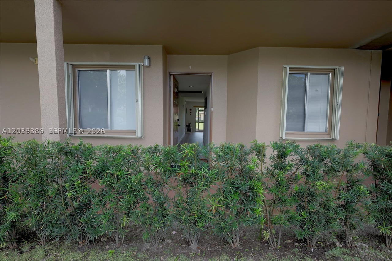 Real estate property located at 12750 15th St #106D, Broward, Garfield At Century Villa, Pembroke Pines, FL