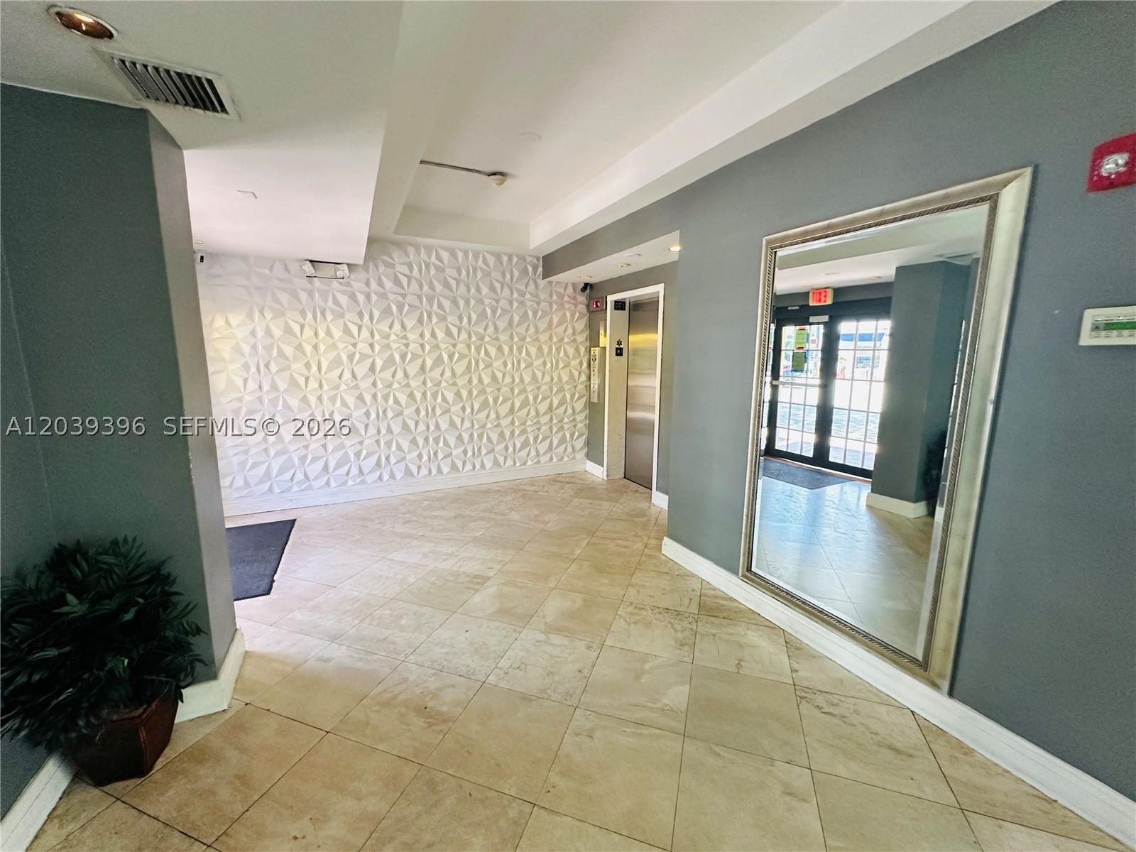 Real estate property located at 710 Washington Ave #319, Miami-dade, Hampton On Washington Av, Miami Beach, FL