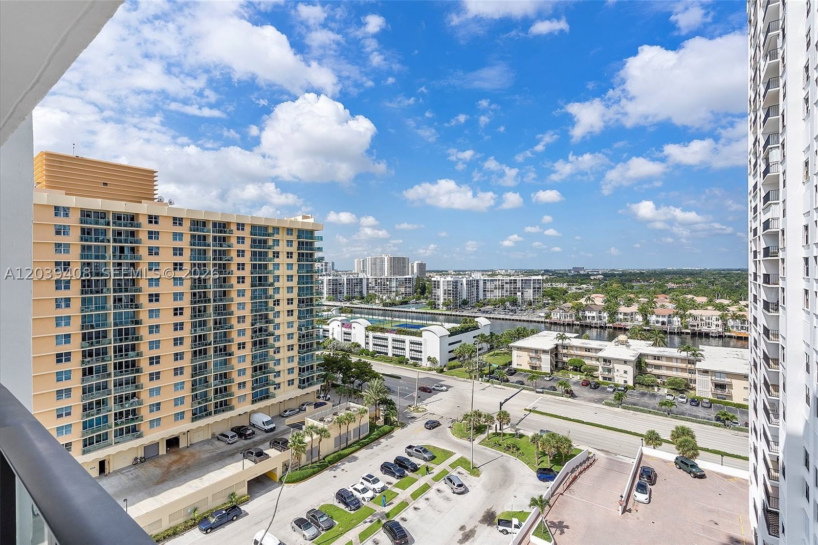 Real estate property located at 2301 Ocean Dr #1406, Broward, Catania Condo, Hollywood, FL