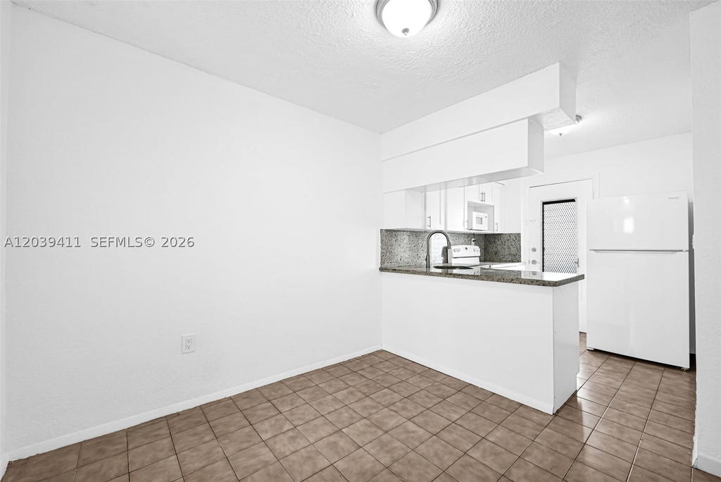 Real estate property located at 1620 West Ave #603, Miami-dade, Twin Towers Condo, Miami Beach, FL