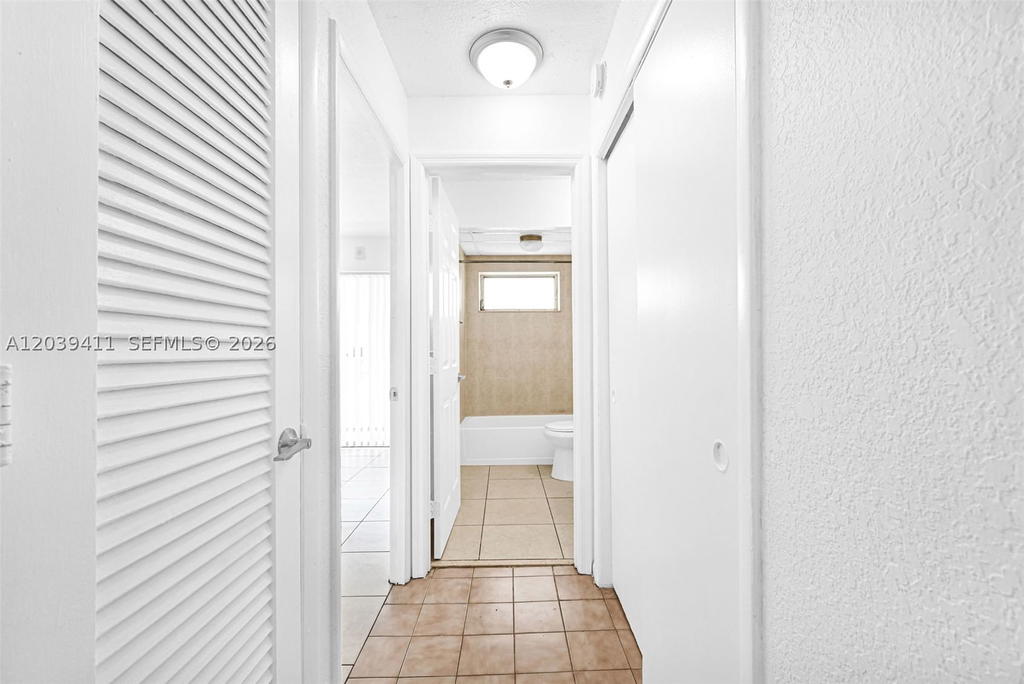 Real estate property located at 1620 West Ave #603, Miami-dade, Twin Towers Condo, Miami Beach, FL