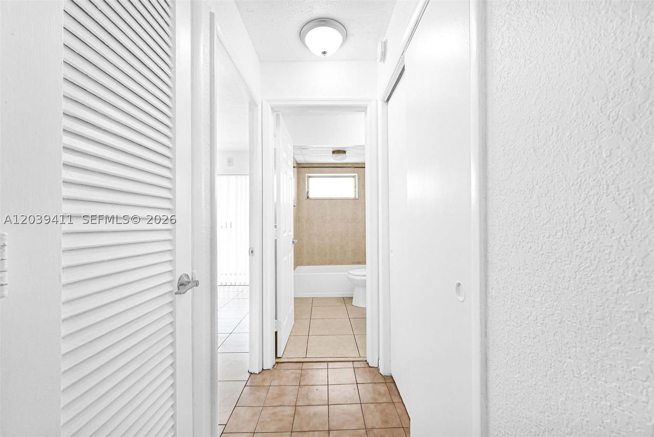 Real estate property located at 1620 West Ave #603, Miami-dade, Twin Towers Condo, Miami Beach, FL