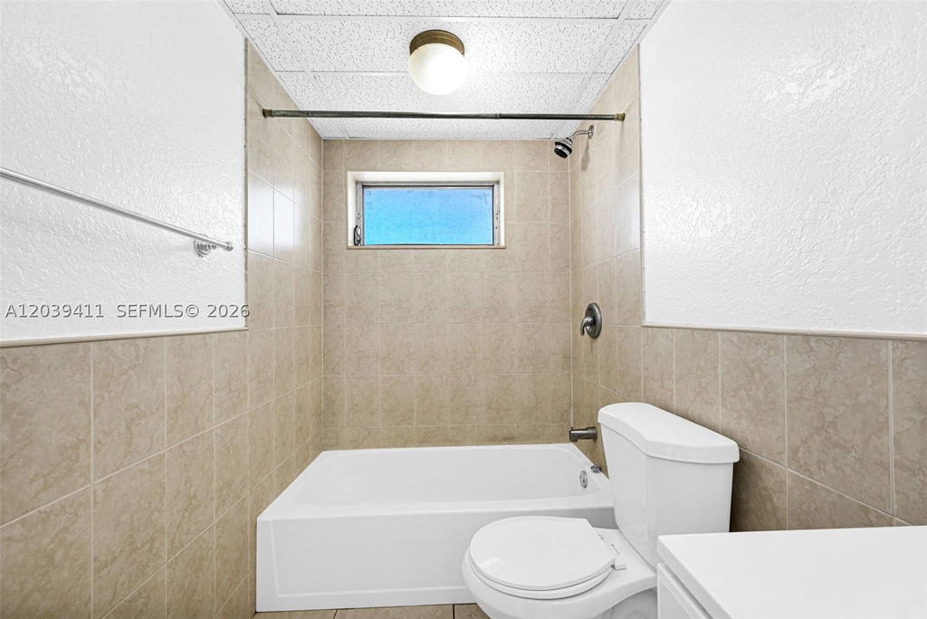 Real estate property located at 1620 West Ave #603, Miami-dade, Twin Towers Condo, Miami Beach, FL