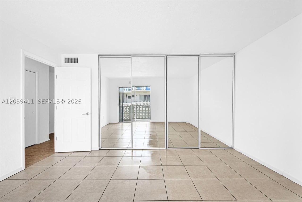 Real estate property located at 1620 West Ave #603, Miami-dade, Twin Towers Condo, Miami Beach, FL