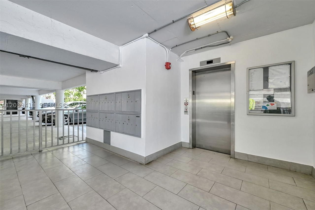Real estate property located at 1620 West Ave #603, Miami-dade, Twin Towers Condo, Miami Beach, FL