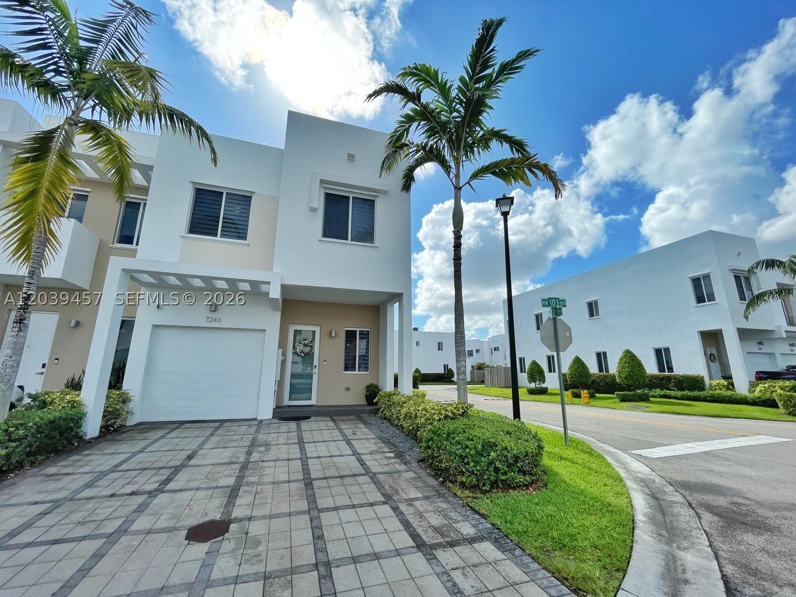 Real estate property located at 7243 103rd Path, Miami-dade, Doral Palms North, Doral, FL