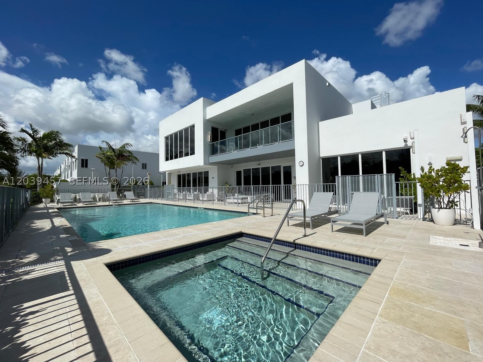 Real estate property located at 7243 103rd Path, Miami-dade, Doral Palms North, Doral, FL