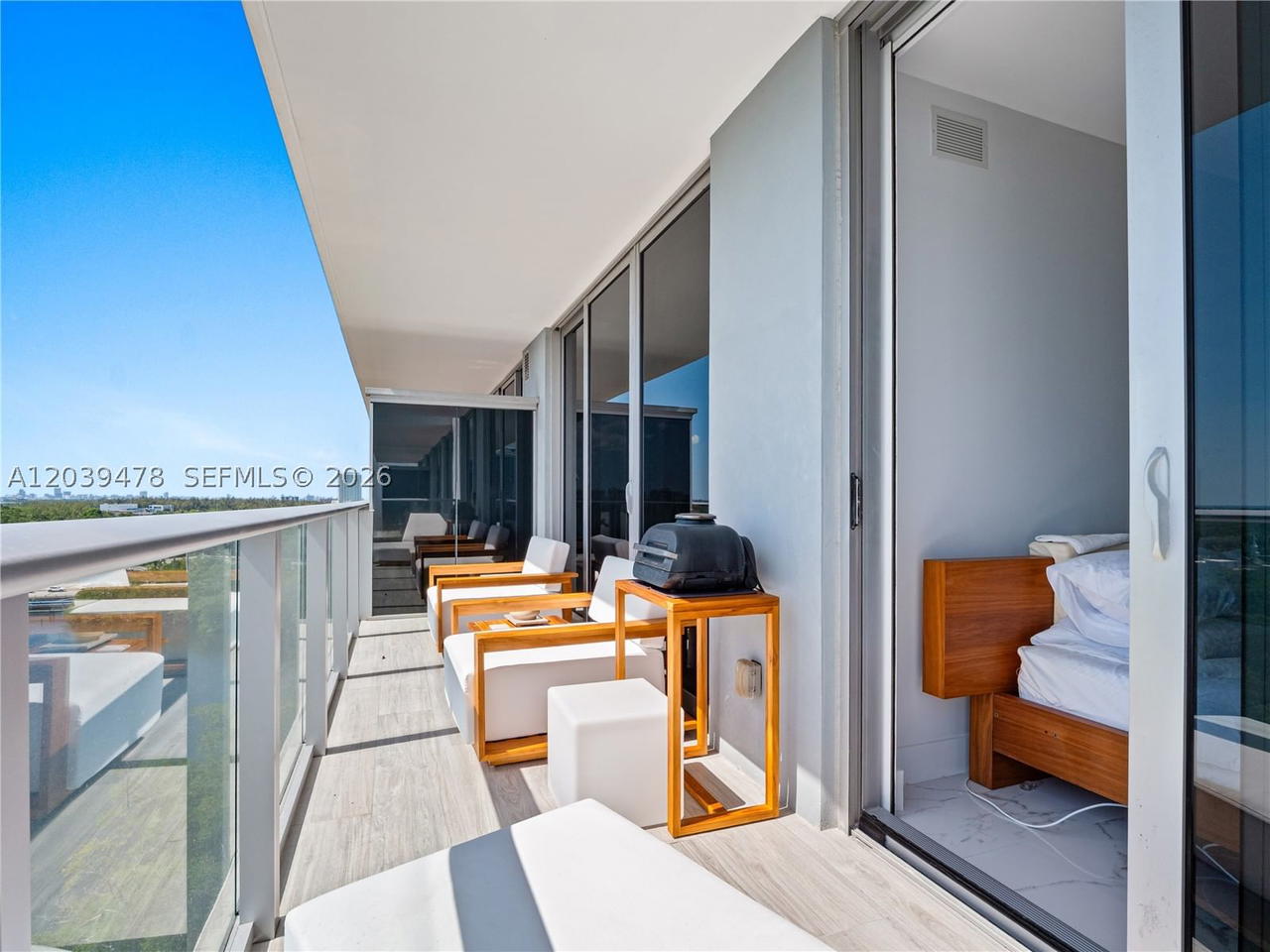 Real estate property located at 16385 Biscayne Blvd #1117, Miami-dade, The Harbour South Condo, North Miami Beach, FL