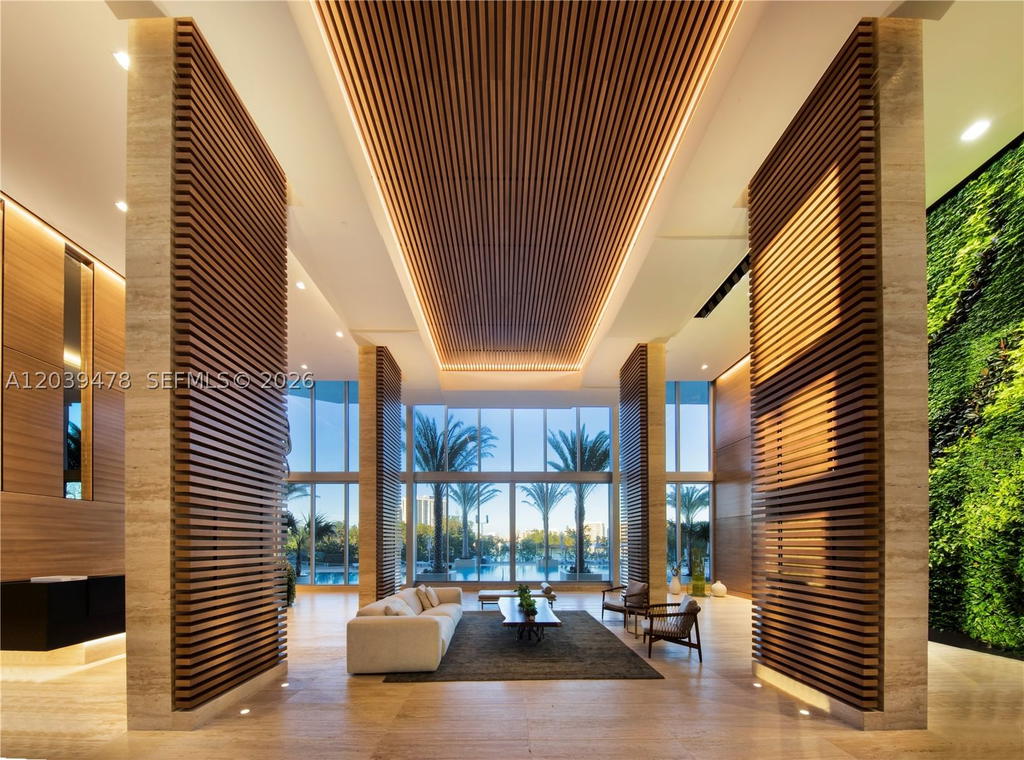 Real estate property located at 16385 Biscayne Blvd #1117, Miami-dade, The Harbour South Condo, North Miami Beach, FL