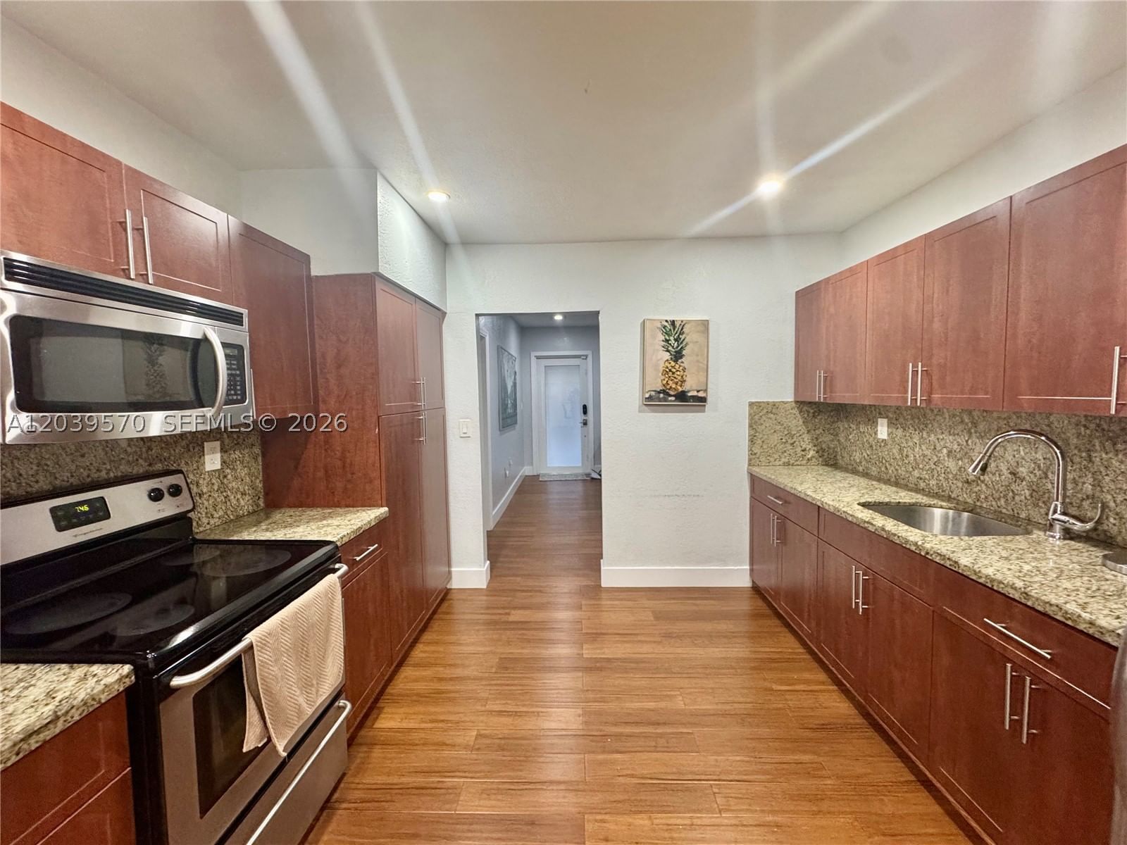 Real estate property located at 3010 73rd Ave, Broward, Driftwood Estates No 2, Hollywood, FL