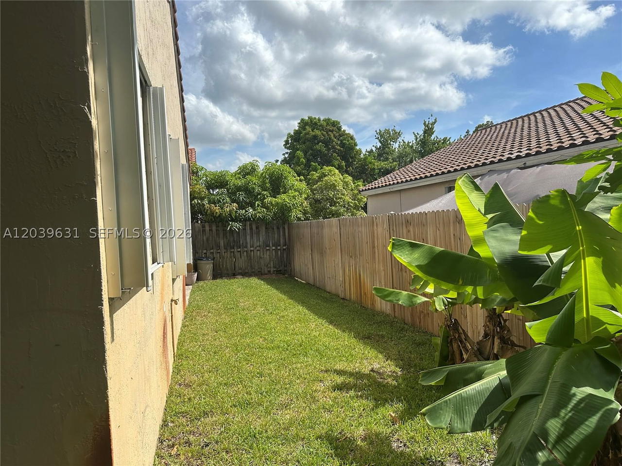 Real estate property located at 1579 105th Ave, Broward, Landings, Pembroke Pines, FL