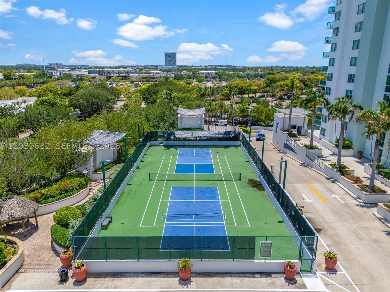Real estate property located at 2641 Flamingo Rd #304N, Broward, Tao Sawgrass Condominium, Sunrise, FL