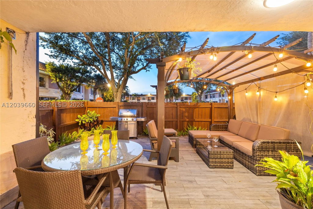 Real estate property located at 2771 164th St #12, Miami-dade, Leeward Point Condo, North Miami Beach, FL
