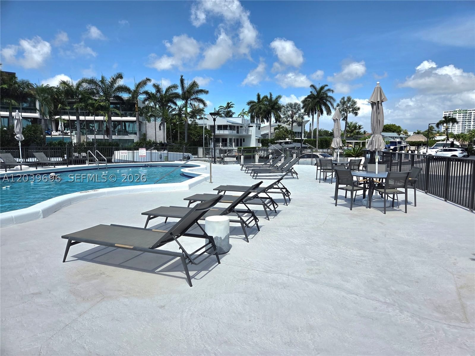 Real estate property located at 11930 Bayshore Dr #910, Miami-dade, Majorca Towers Condo, North Miami, FL