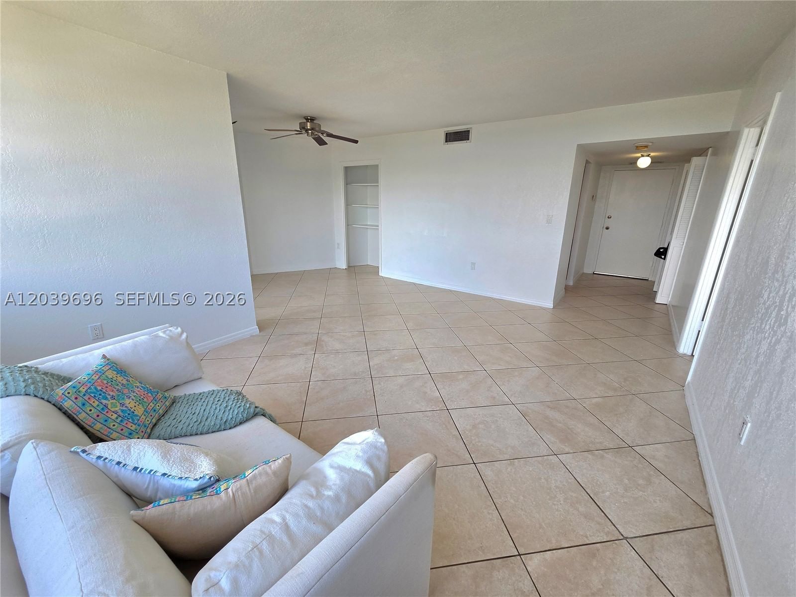 Real estate property located at 11930 Bayshore Dr #910, Miami-dade, Majorca Towers Condo, North Miami, FL