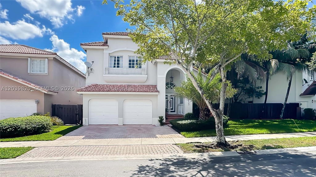 Real estate property located at 5853 111th Ave, Miami-dade, Doral Isles-antilles, Doral, FL