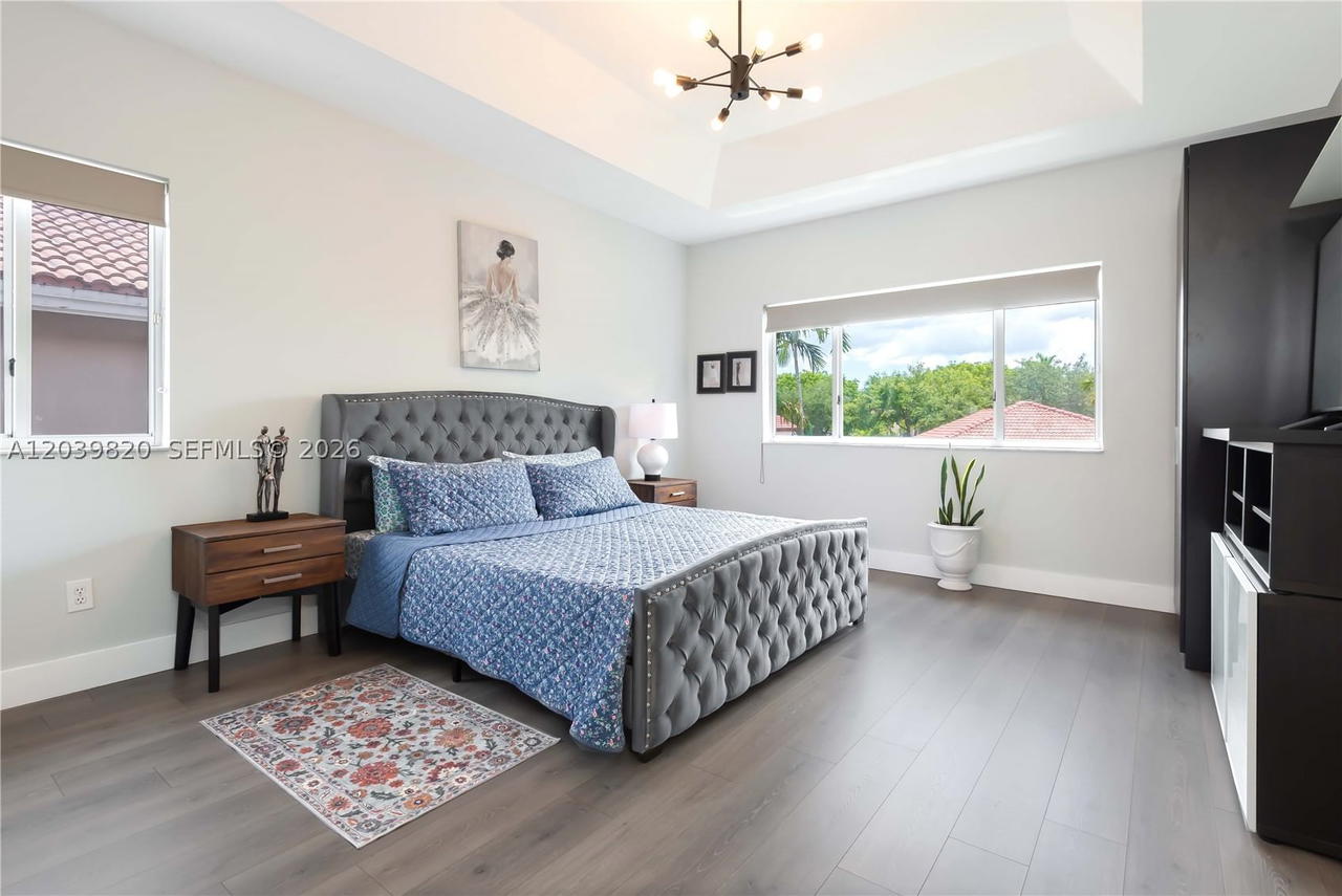 Real estate property located at 5853 111th Ave, Miami-dade, Doral Isles-antilles, Doral, FL