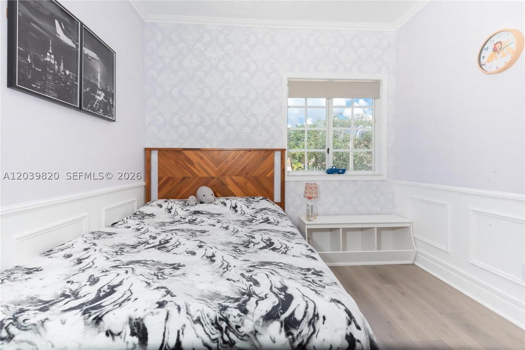 Real estate property located at 5853 111th Ave, Miami-dade, Doral Isles-antilles, Doral, FL