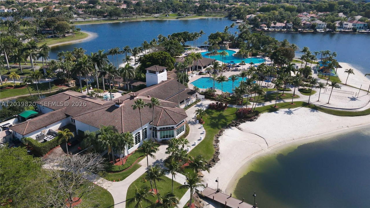 Real estate property located at 5853 111th Ave, Miami-dade, Doral Isles-antilles, Doral, FL