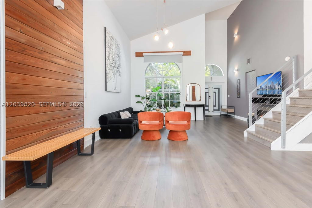 Real estate property located at 5853 111th Ave, Miami-dade, Doral Isles-antilles, Doral, FL