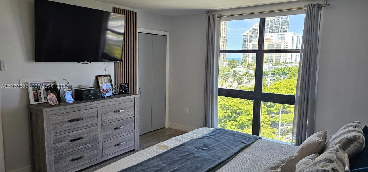 Real estate property located at 17600 Bay Rd N906, Miami-dade, Fairview House Condo, Sunny Isles Beach, FL