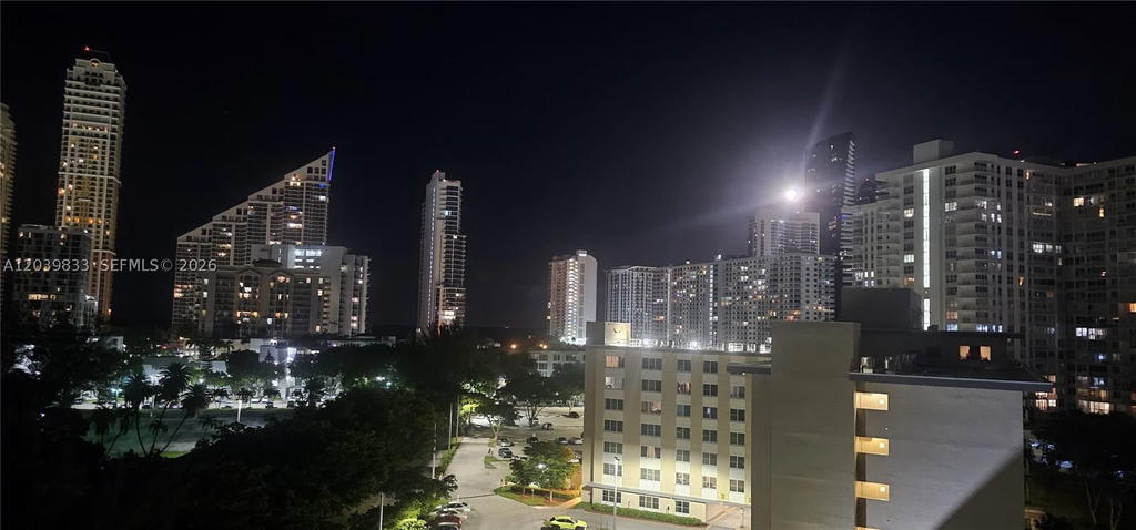 Real estate property located at 17600 Bay Rd N906, Miami-dade, Fairview House Condo, Sunny Isles Beach, FL