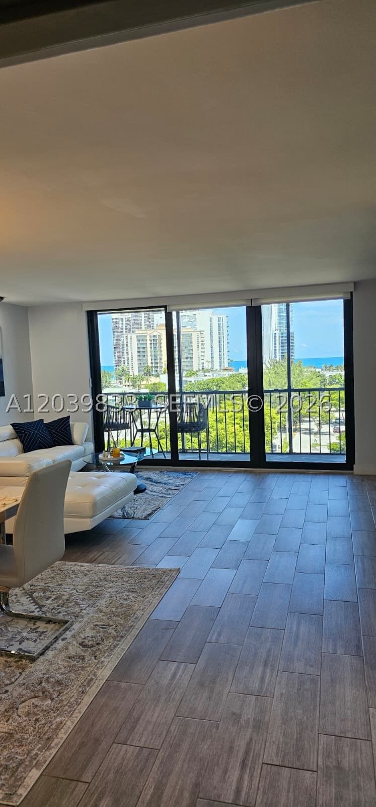 Real estate property located at 17600 Bay Rd N906, Miami-dade, Fairview House Condo, Sunny Isles Beach, FL