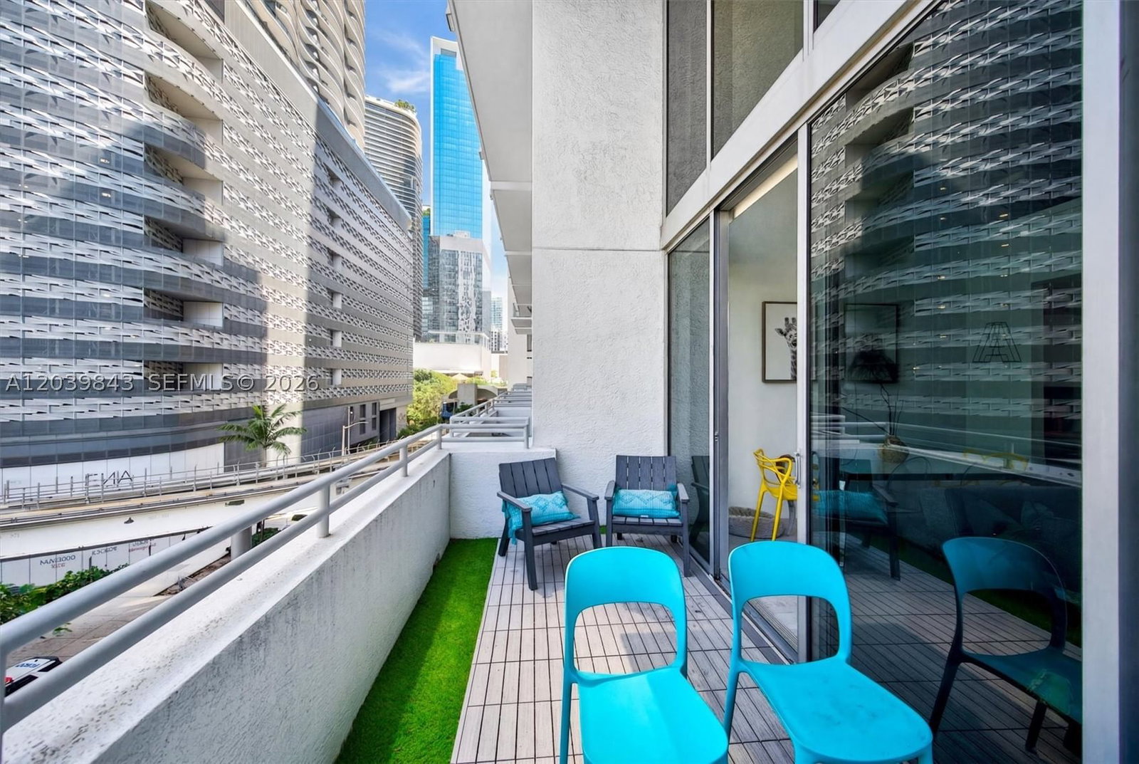Real estate property located at 1050 Brickell Ave #420, Miami-dade, 1060 Brickell Condo, Miami, FL