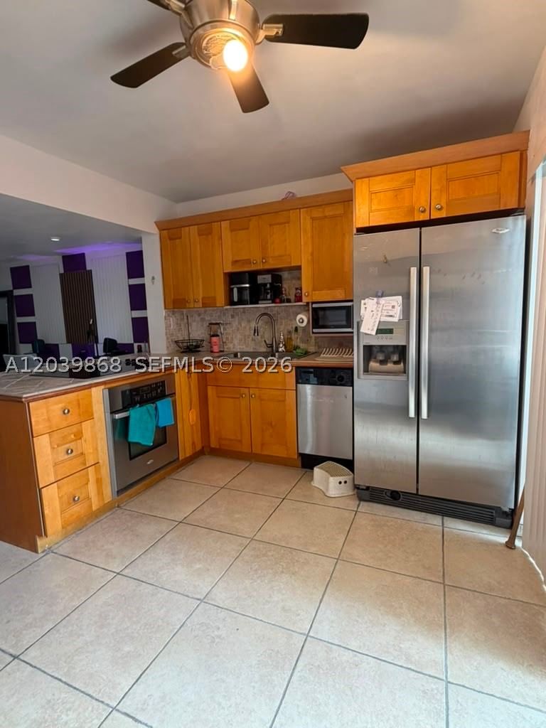 Real estate property located at 541 82nd Ct #375, Miami-dade, Mira Villas Condo, Miami, FL