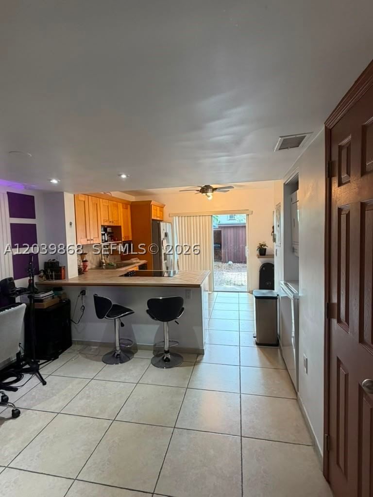Real estate property located at 541 82nd Ct #375, Miami-dade, Mira Villas Condo, Miami, FL