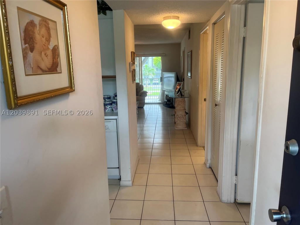 Real estate property located at 1100 128th Ter #204U, Broward, Cambridge At Century, Pembroke Pines, FL