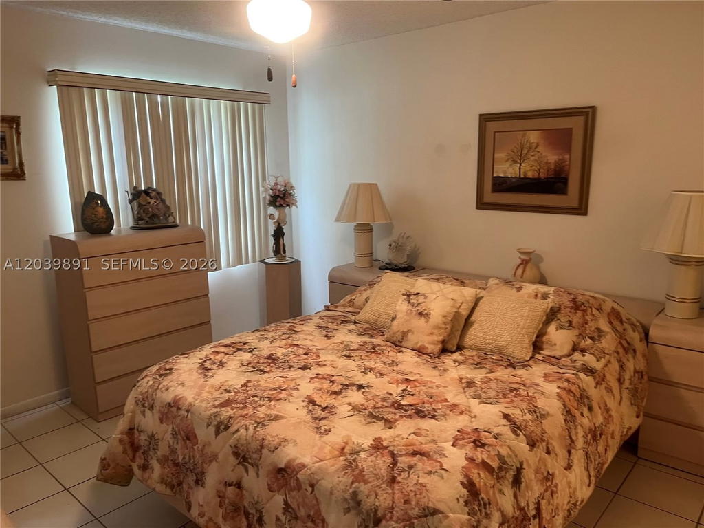 Real estate property located at 1100 128th Ter #204U, Broward, Cambridge At Century, Pembroke Pines, FL