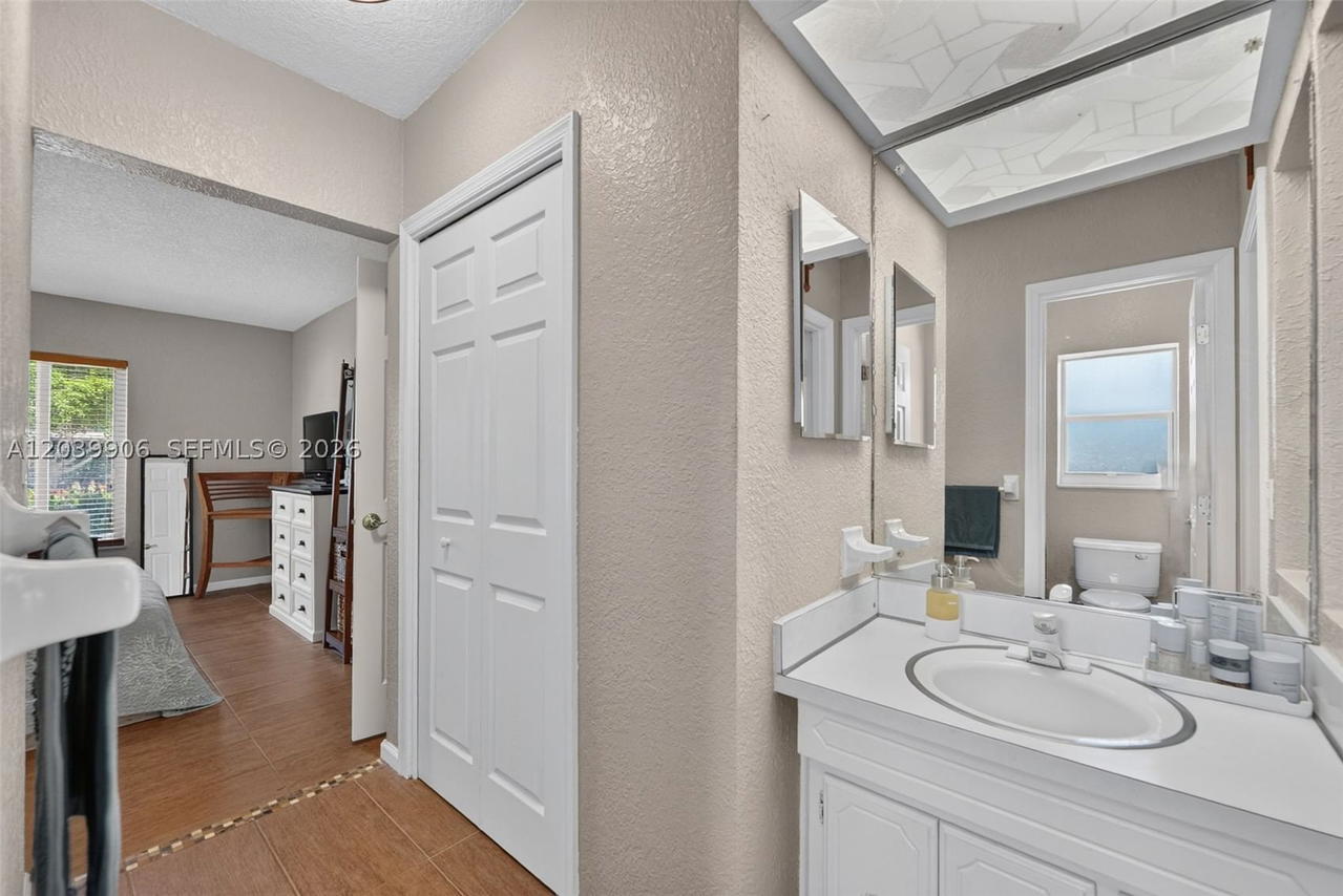 Real estate property located at 4831 77th Ct, Broward, Hillsboro Pines Sec, Pompano Beach, FL