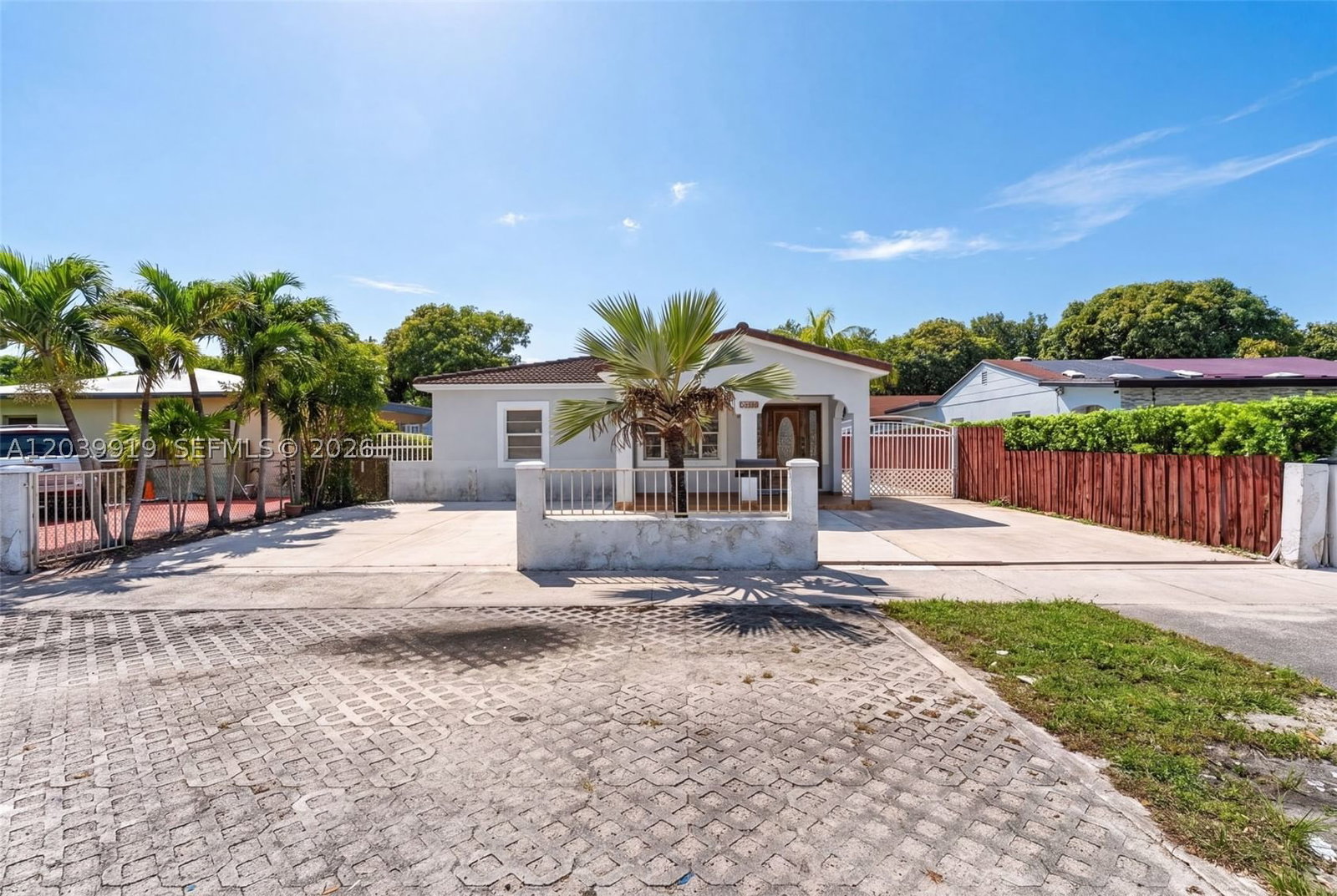 Real estate property located at 920 35th Ave, Miami-dade, Douglas 7th Comml Center, Miami, FL