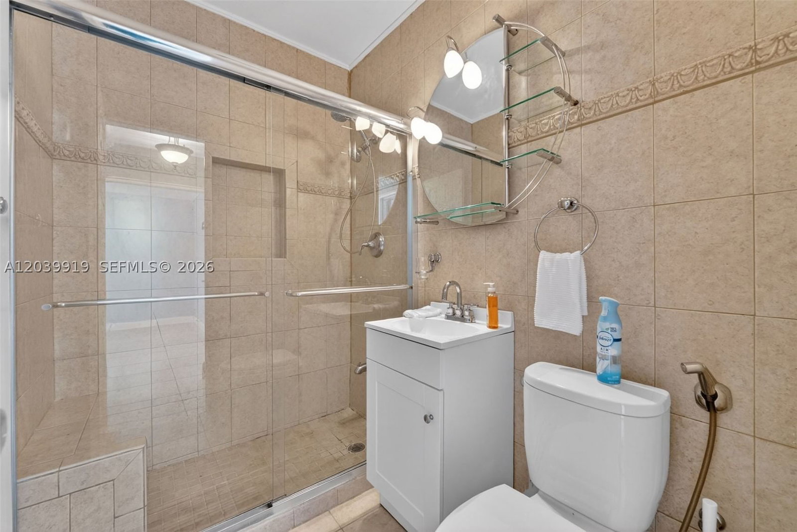 Real estate property located at 920 35th Ave, Miami-dade, Douglas 7th Comml Center, Miami, FL