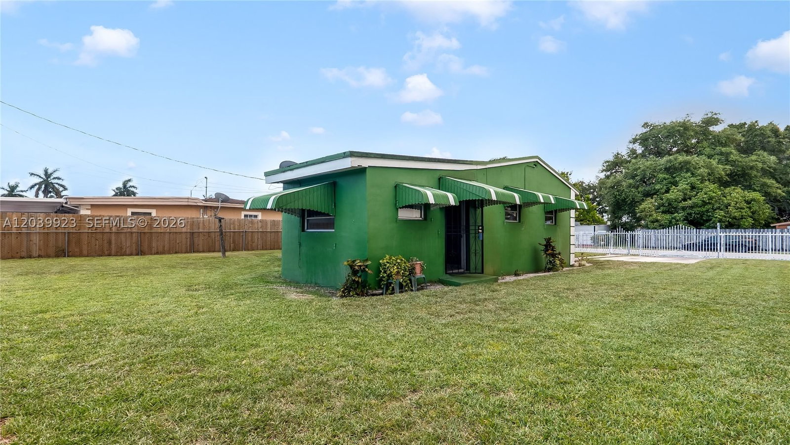 Real estate property located at 17611 32nd Ct, Miami-dade, Myrtle Grove 1st Addn, Miami Gardens, FL