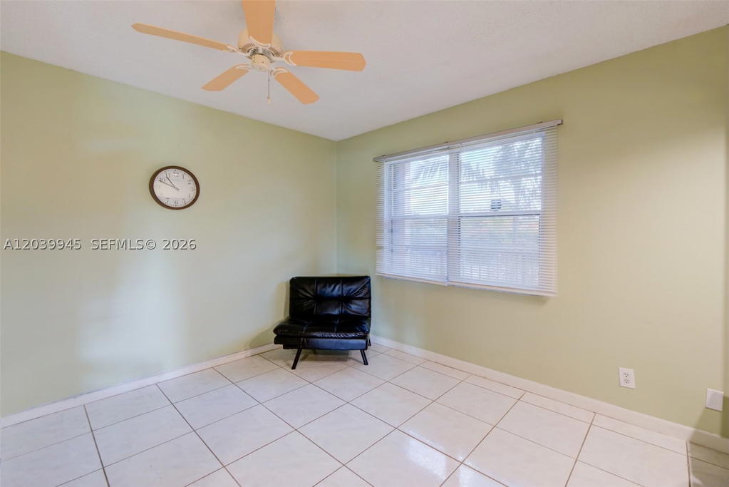 Real estate property located at 500 130th Ter #301A, Broward, Lancaster At Century Vill, Pembroke Pines, FL