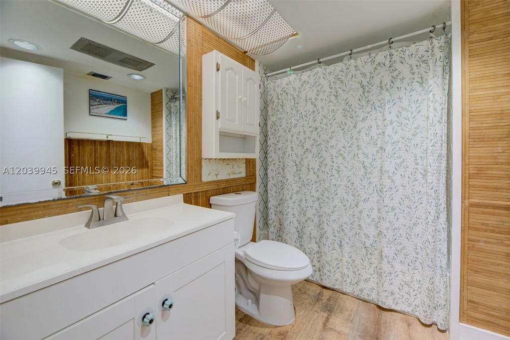 Real estate property located at 500 130th Ter #301A, Broward, Lancaster At Century Vill, Pembroke Pines, FL