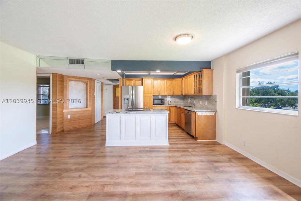 Real estate property located at 500 130th Ter #301A, Broward, Lancaster At Century Vill, Pembroke Pines, FL