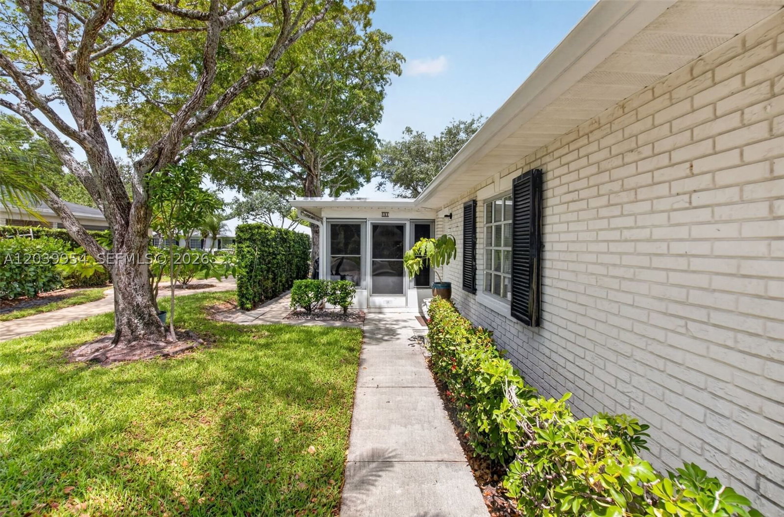 Real estate property located at 10125 42nd Ave S #151, Palm Beach, Limetree Condominium, Boynton Beach, FL