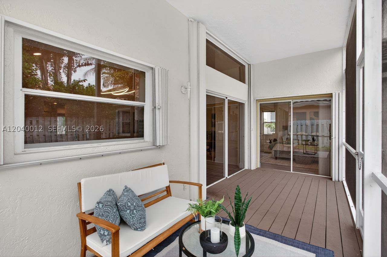 Real estate property located at 116 Bayridge Dr, Broward, The Lakes, Weston, FL