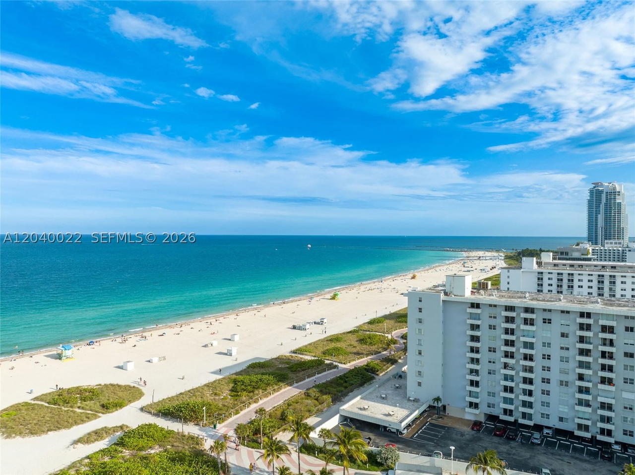 Real estate property located at 465 Ocean Dr #1009, Miami-dade, Royal Atlantic Condo, Miami Beach, FL